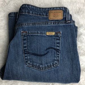 Levi Strauss | Signature Mid Rise Bootcut